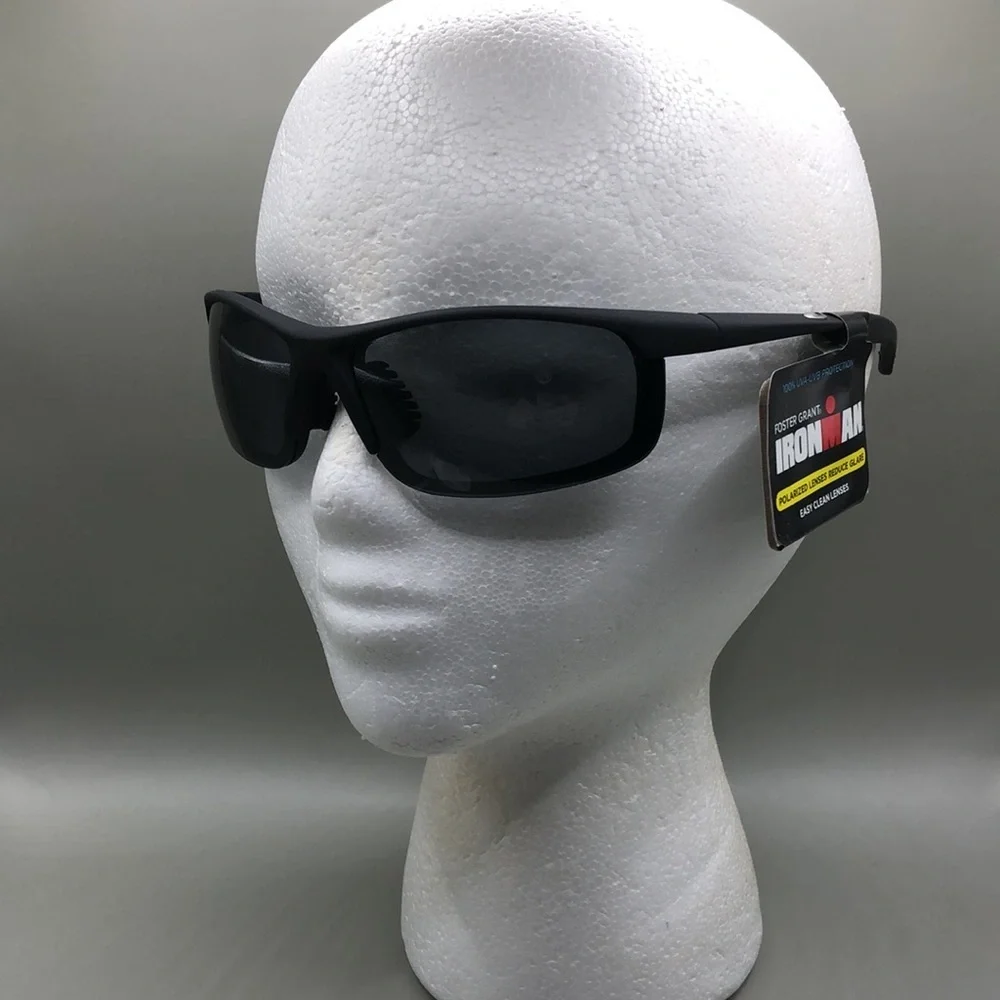 Huge lot 8 sporty  & outdoors men's sunglasses variety of brands bundle.